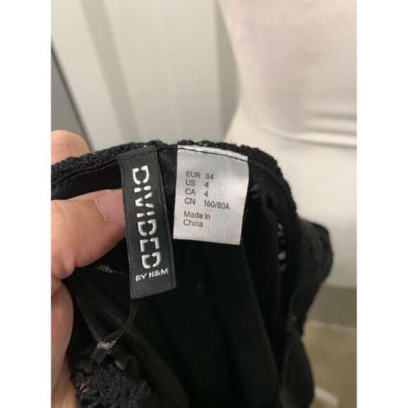 Divided By H&M Black Lace Overlay Lined Dress Size 4 - Picture 5 of 6